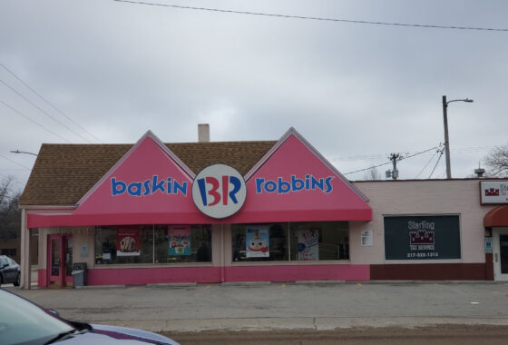 1700 South MacArthur, Springfield, IL - Baskin Robbins